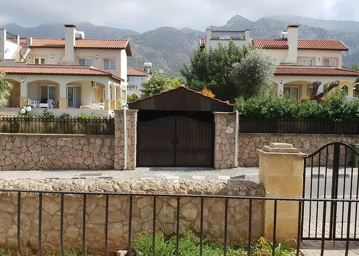 Villa 3 Bedroom With Private Pool In Catalkoy, Kyrenia With Mountain View